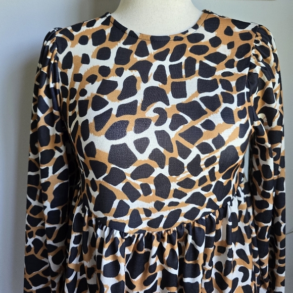 ASOS Design, New Oversized Long Blouson Sleeve Animal Print Mini Dress Size 8 - Picture 6 of 14
